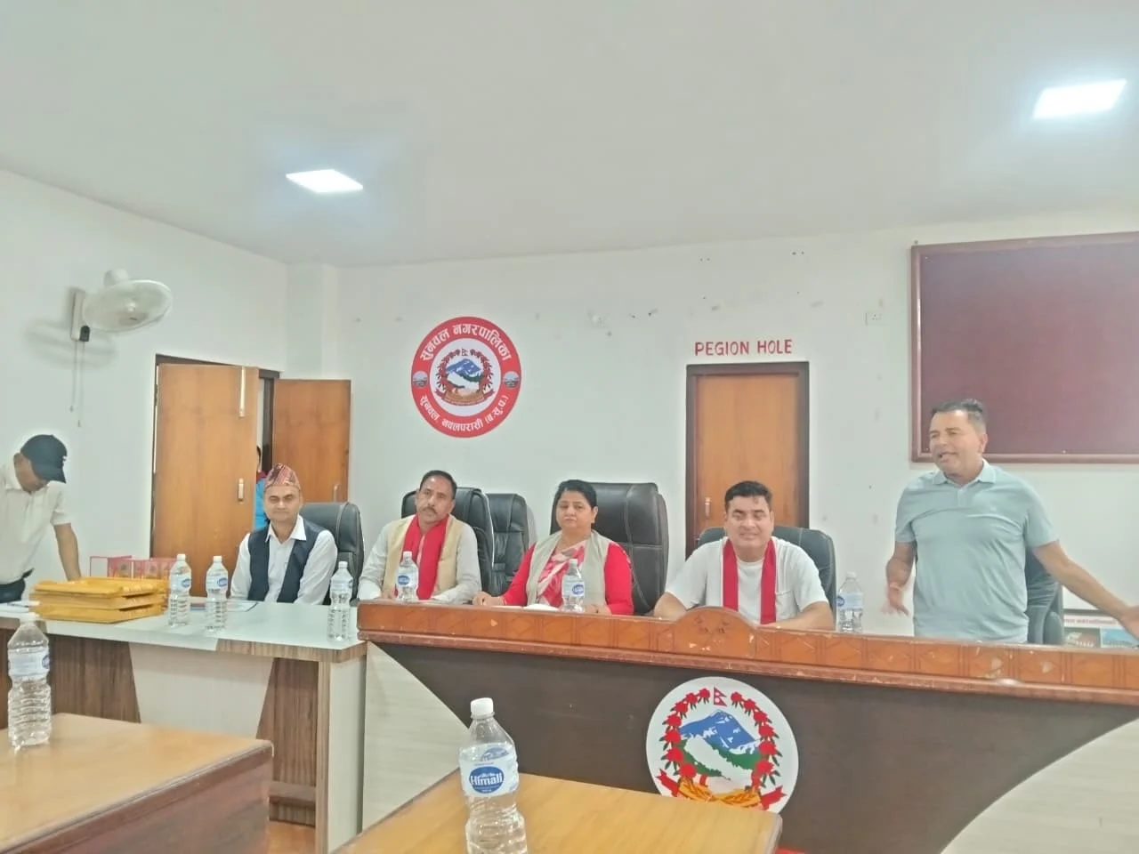 पश्चिम नवलपरासीको विकासका लागि सांसदहरूको साझा संकल्प WhatsApp Image 2026 04 29 at 12.42.53